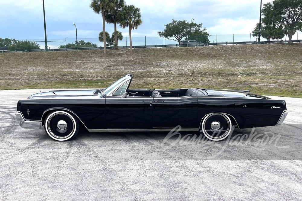 1966 Lincoln Continental 4th Gen - Image 11 of 11