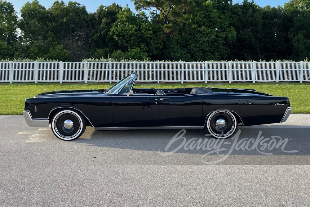 1966 Lincoln Continental 4th Gen - Image 8 of 8