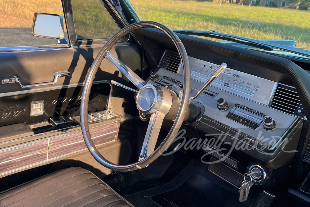 1966 Lincoln Continental 4th Gen - Image 5 of 11