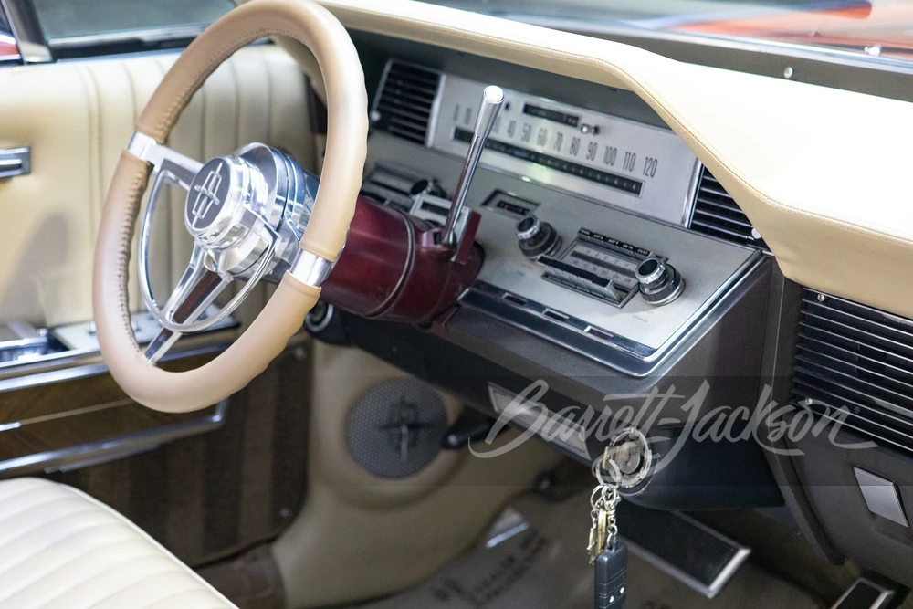 1966 Lincoln Continental 4th Gen - Image 24 of 31