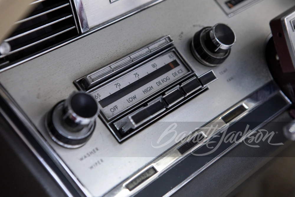 1966 Lincoln Continental 4th Gen - Image 11 of 31