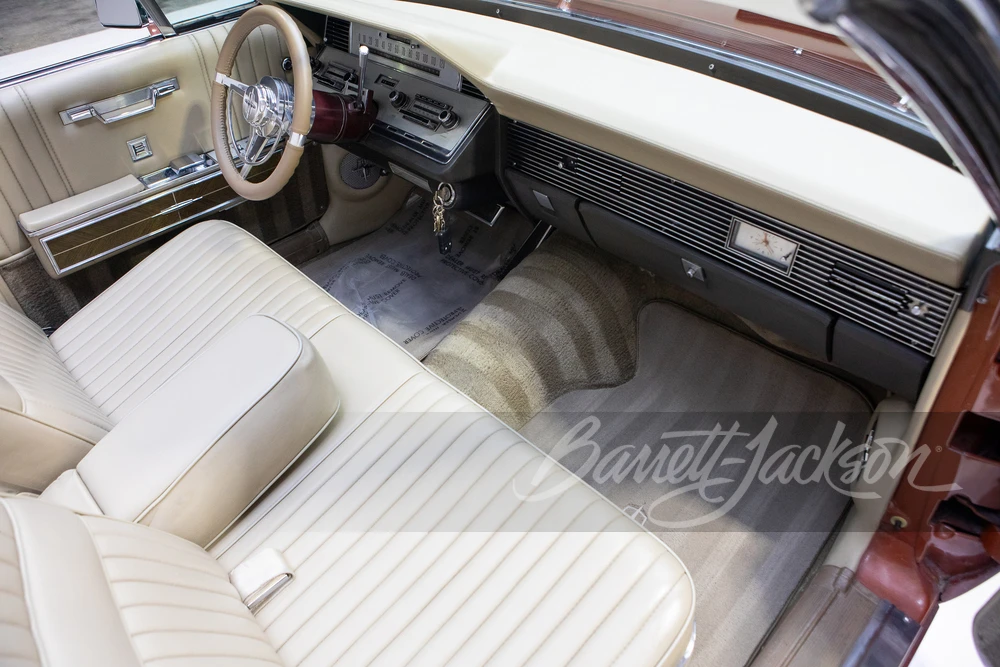 1966 Lincoln Continental 4th Gen - Image 29 of 31