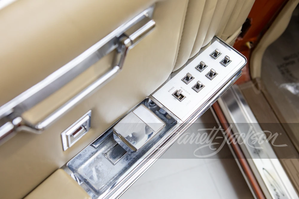 1966 Lincoln Continental 4th Gen - Image 8 of 31
