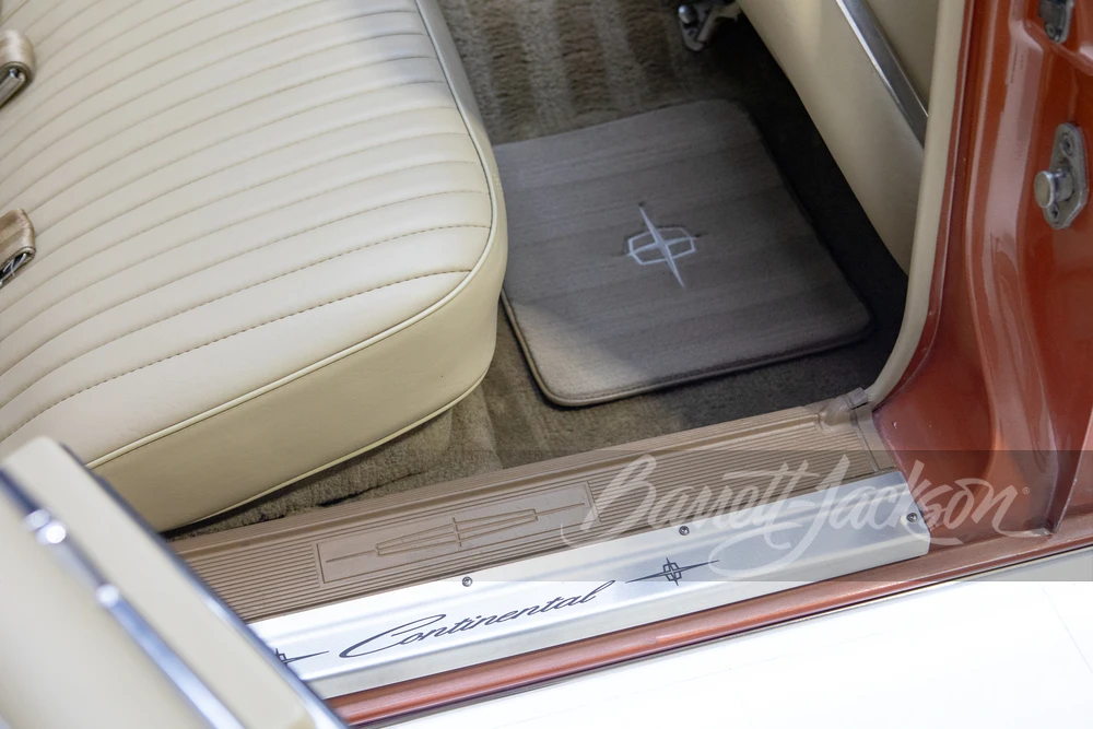 1966 Lincoln Continental 4th Gen - Image 28 of 31