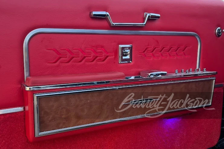 1966 Lincoln Continental 4th Gen - Image 21 of 30