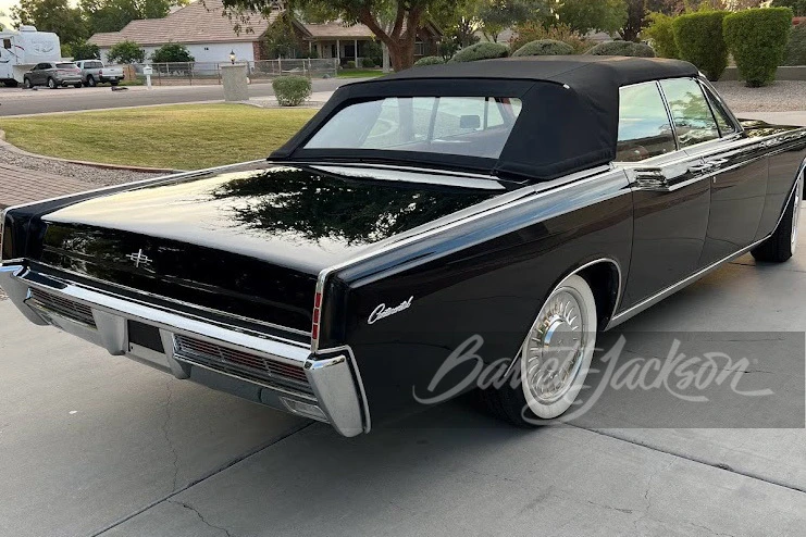 1966 Lincoln Continental 4th Gen - Image 29 of 30