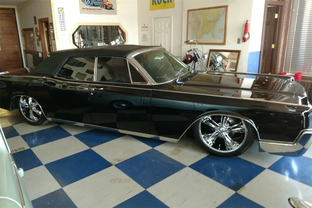1966 Lincoln Continental 4th Gen - Image 2 of 4