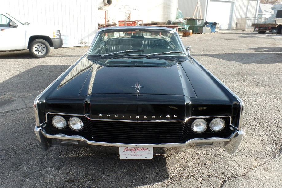 1966 Lincoln Continental 4th Gen - Image 2 of 5