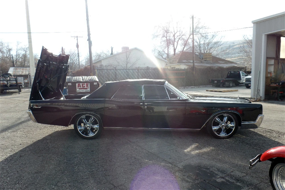 1966 Lincoln Continental 4th Gen - Image 5 of 5