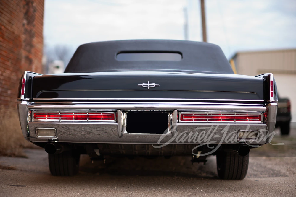 1966 Lincoln Continental 4th Gen - Image 18 of 31