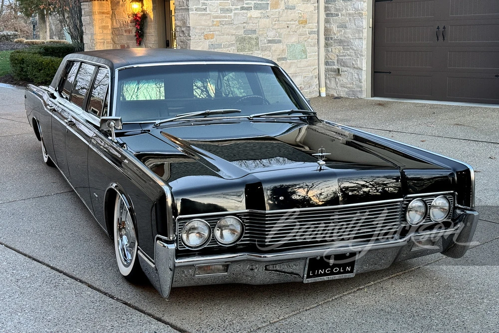 1966 Lincoln Continental 4th Gen - Image 24 of 31