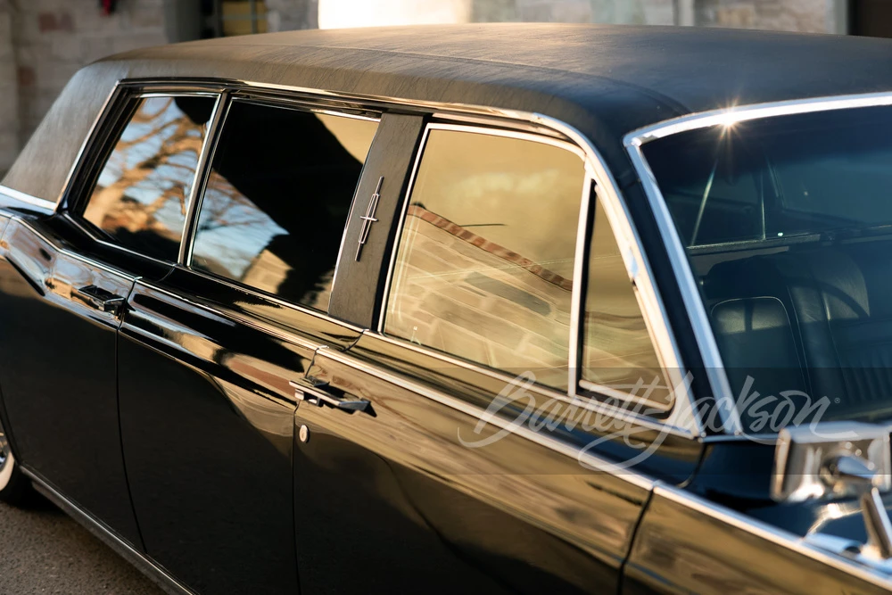 1966 Lincoln Continental 4th Gen - Image 25 of 31