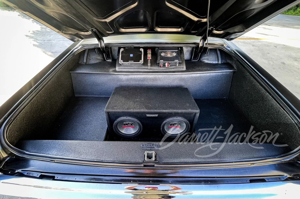 1966 Lincoln Continental 4th Gen - Image 14 of 17