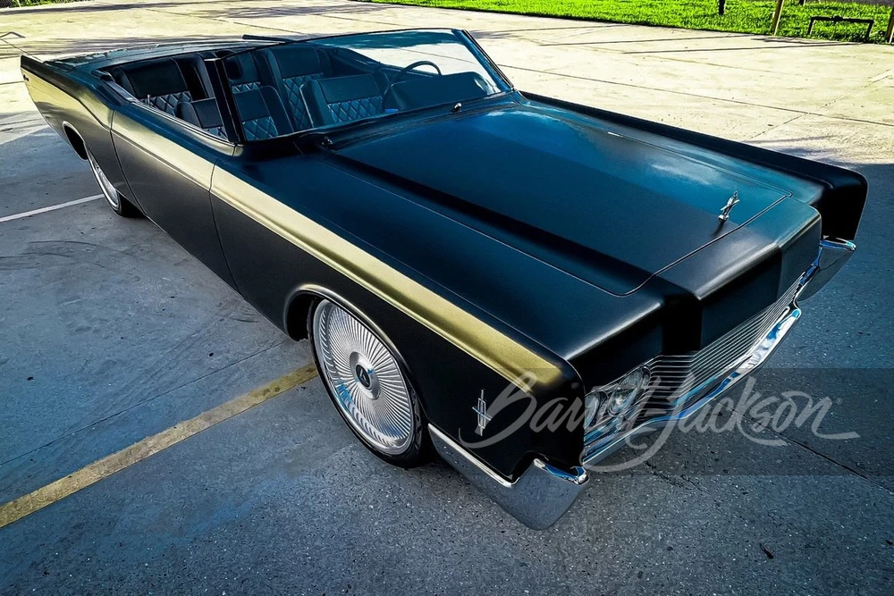 1966 Lincoln Continental 4th Gen - Image 15 of 16