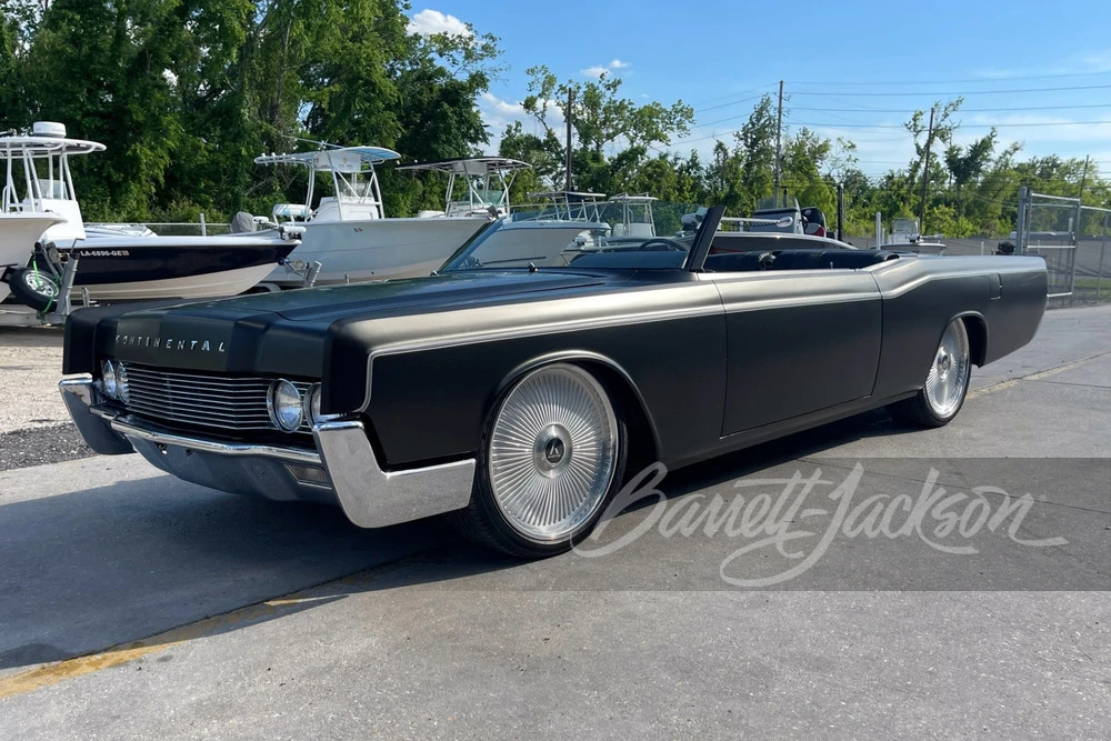 1966 Lincoln Continental 4th Gen - Image 12 of 16