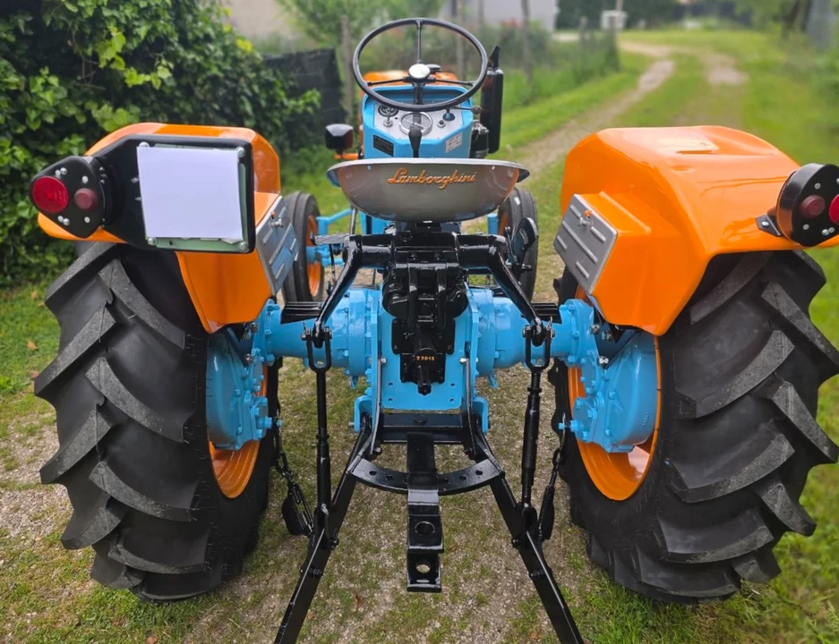 1966 Lamborghini Tractors - Image 17 of 31