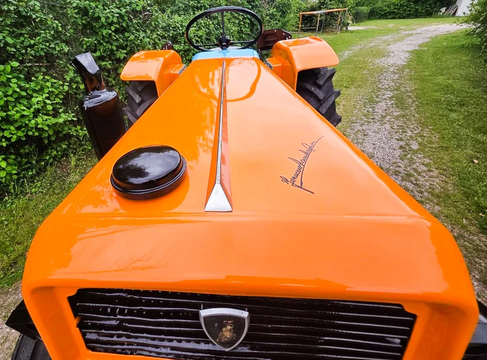 1966 Lamborghini Tractors - Image 30 of 31