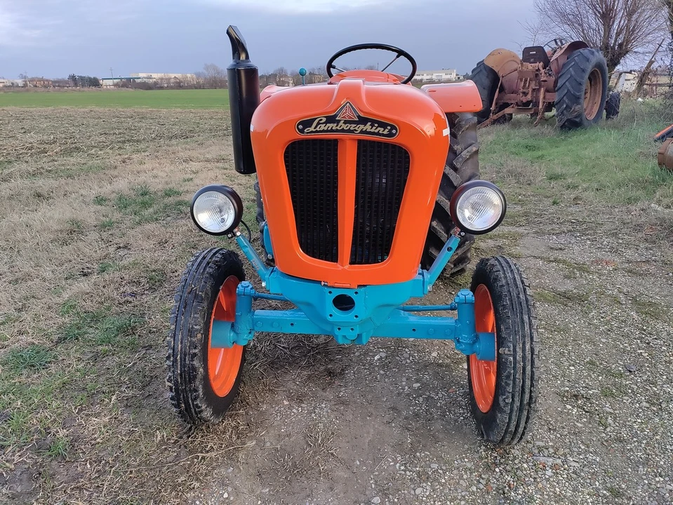 1966 Lamborghini Tractors - Image 10 of 30