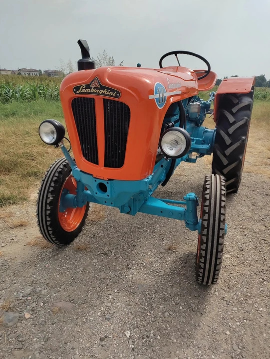 1966 Lamborghini Tractors - Image 3 of 30