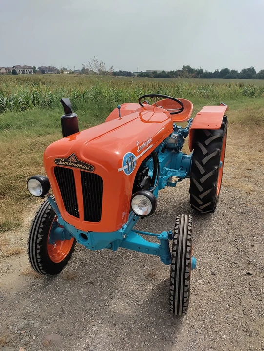 1966 Lamborghini Tractors - Image 2 of 30