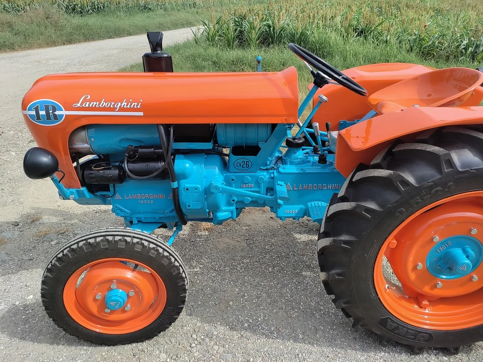 1966 Lamborghini Tractors - Image 9 of 30