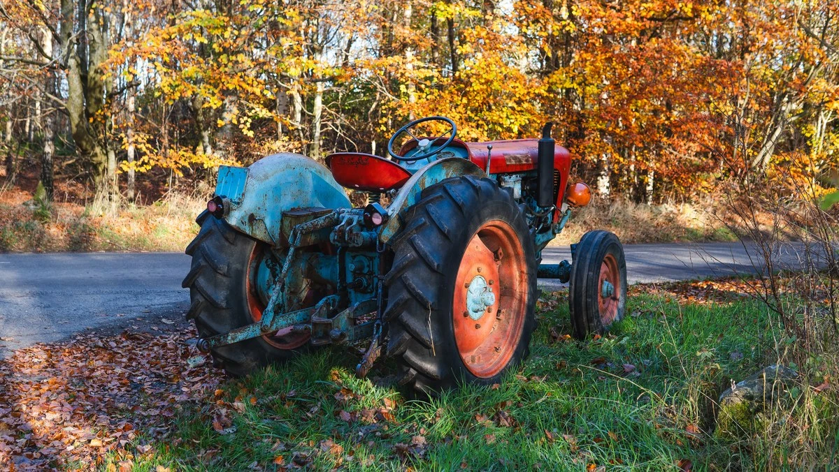 1966 Lamborghini Tractors - Image 8 of 30