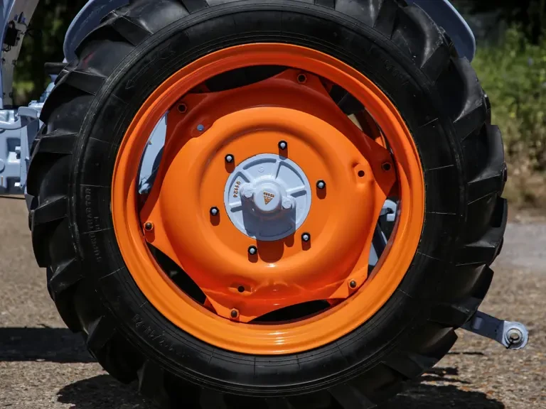 1966 Lamborghini Tractors - Image 12 of 27