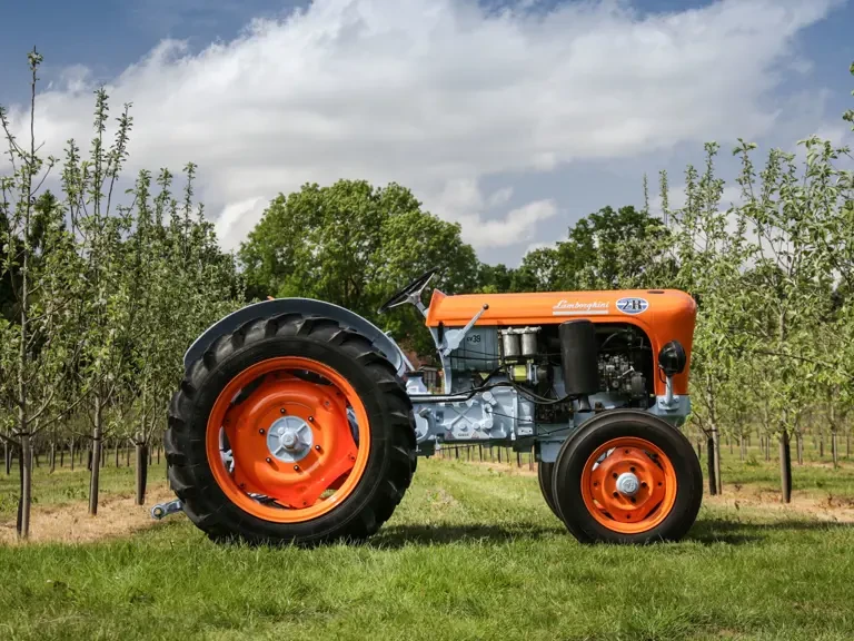 1966 Lamborghini Tractors - Image 6 of 27
