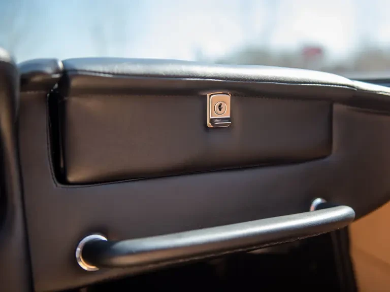 1966 Lamborghini 400 GT - Image 26 of 31