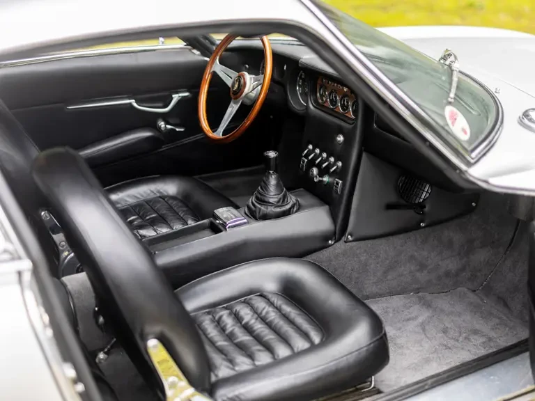 1966 Lamborghini 400 GT - Image 17 of 31