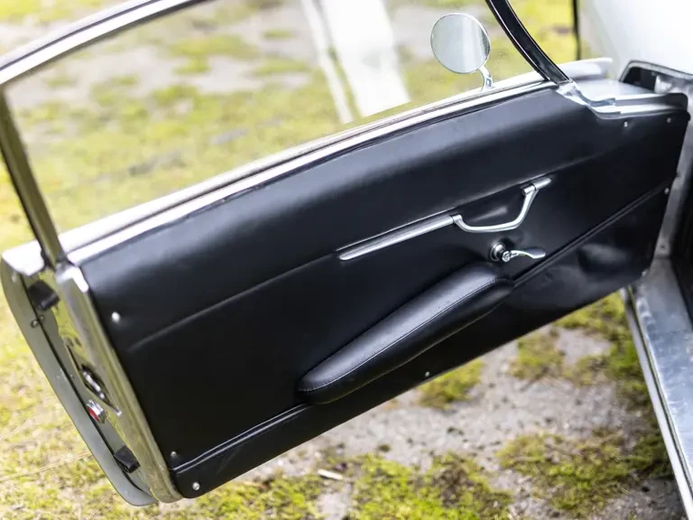 1966 Lamborghini 400 GT - Image 13 of 31