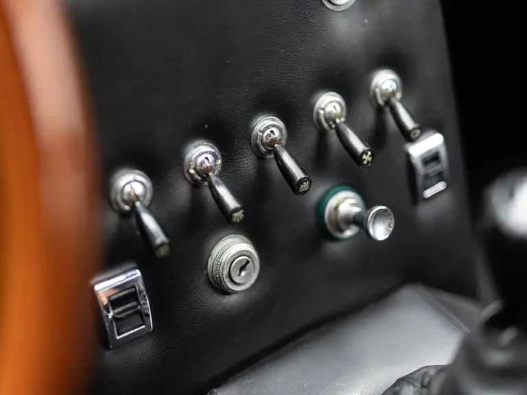 1966 Lamborghini 400 GT - Image 18 of 31