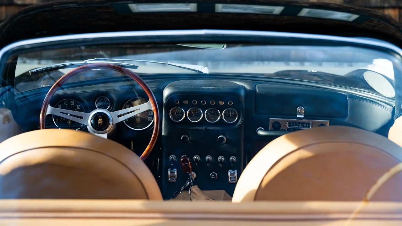 1966 Lamborghini 400 GT - Image 14 of 31