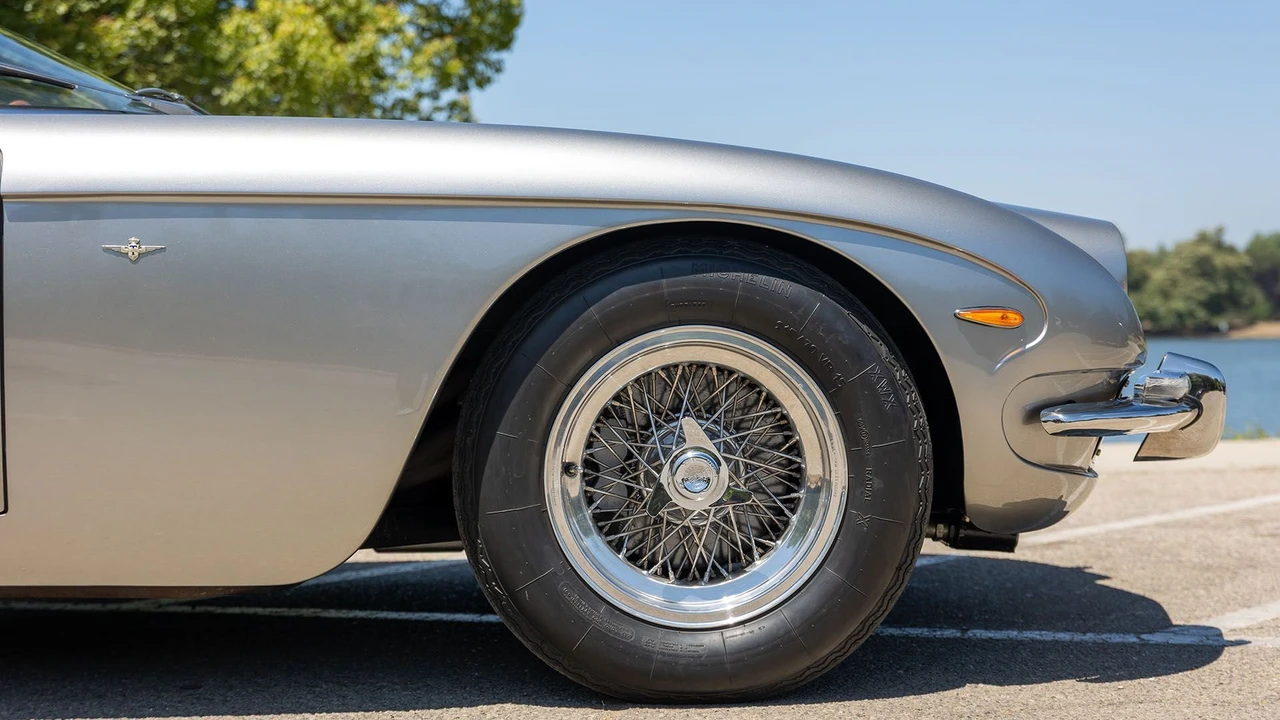 1966 Lamborghini 400 GT - Image 29 of 31