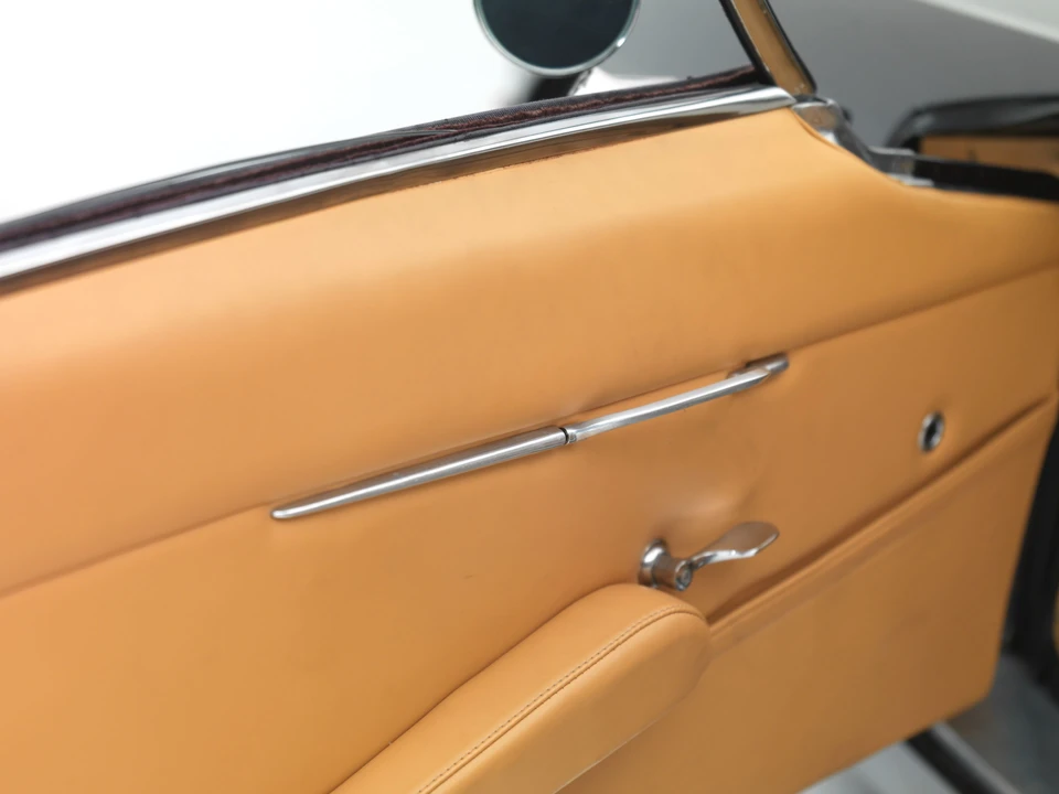 1966 Lamborghini 400 GT - Image 22 of 31