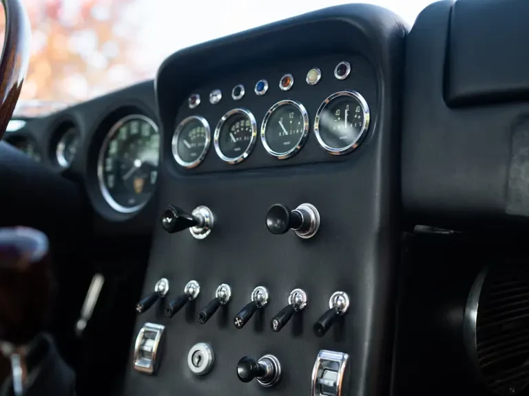 1966 Lamborghini 400 GT - Image 18 of 31
