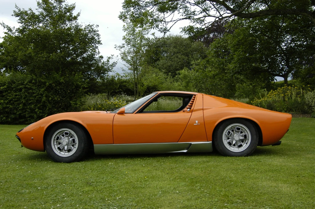 1966 Lamborghini Miura P400 - Image 2 of 4