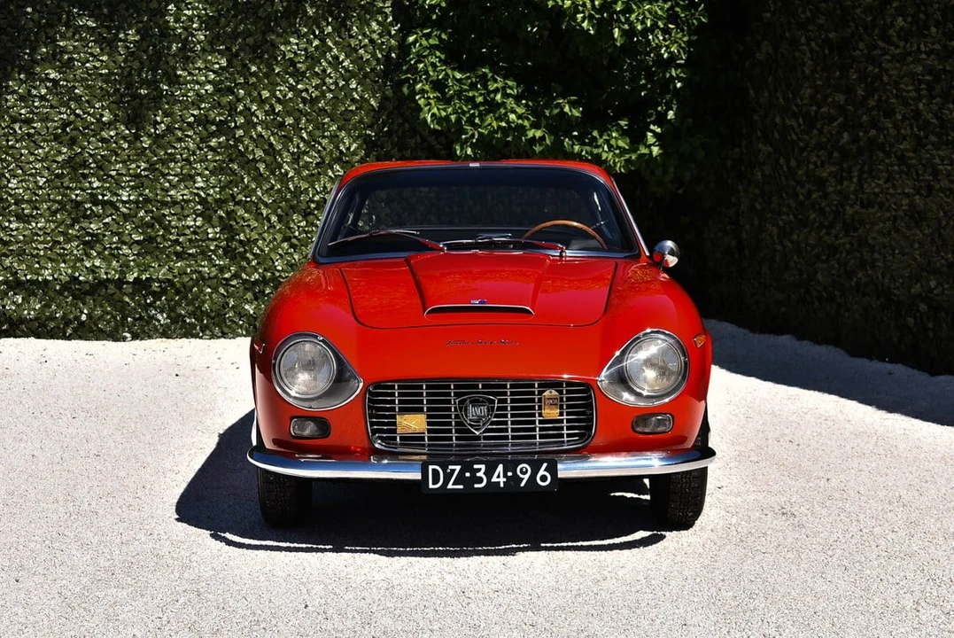 1966 Lancia Flaminia - Image 2 of 30