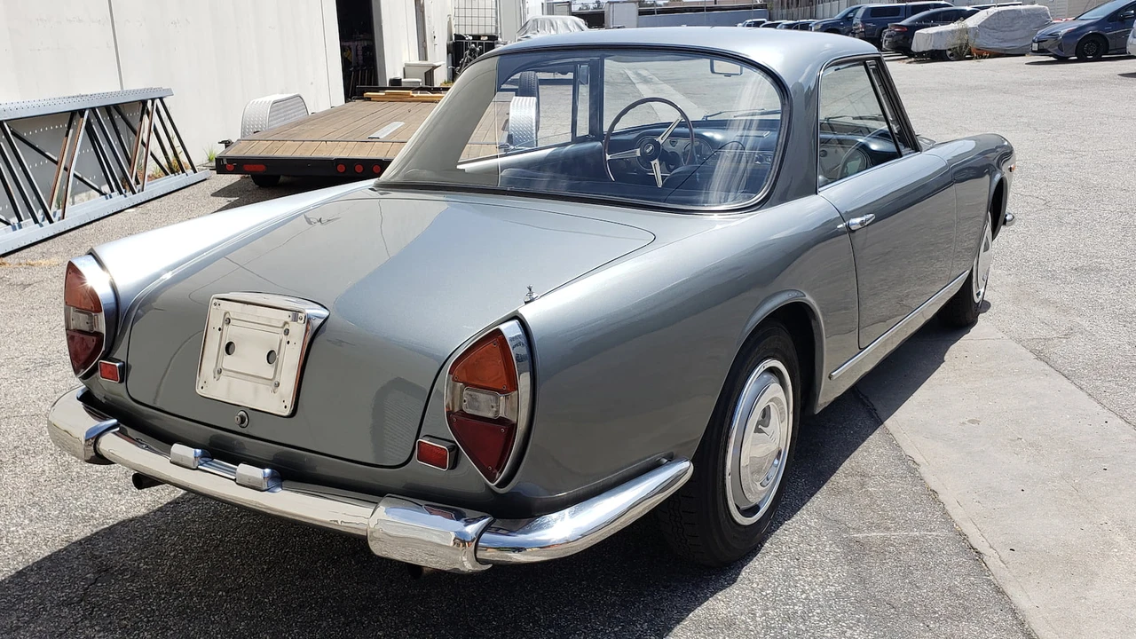 1966 Lancia Flaminia - Image 3 of 25