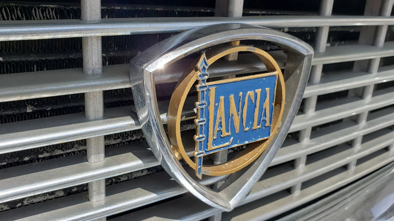1966 Lancia Flaminia - Image 16 of 25