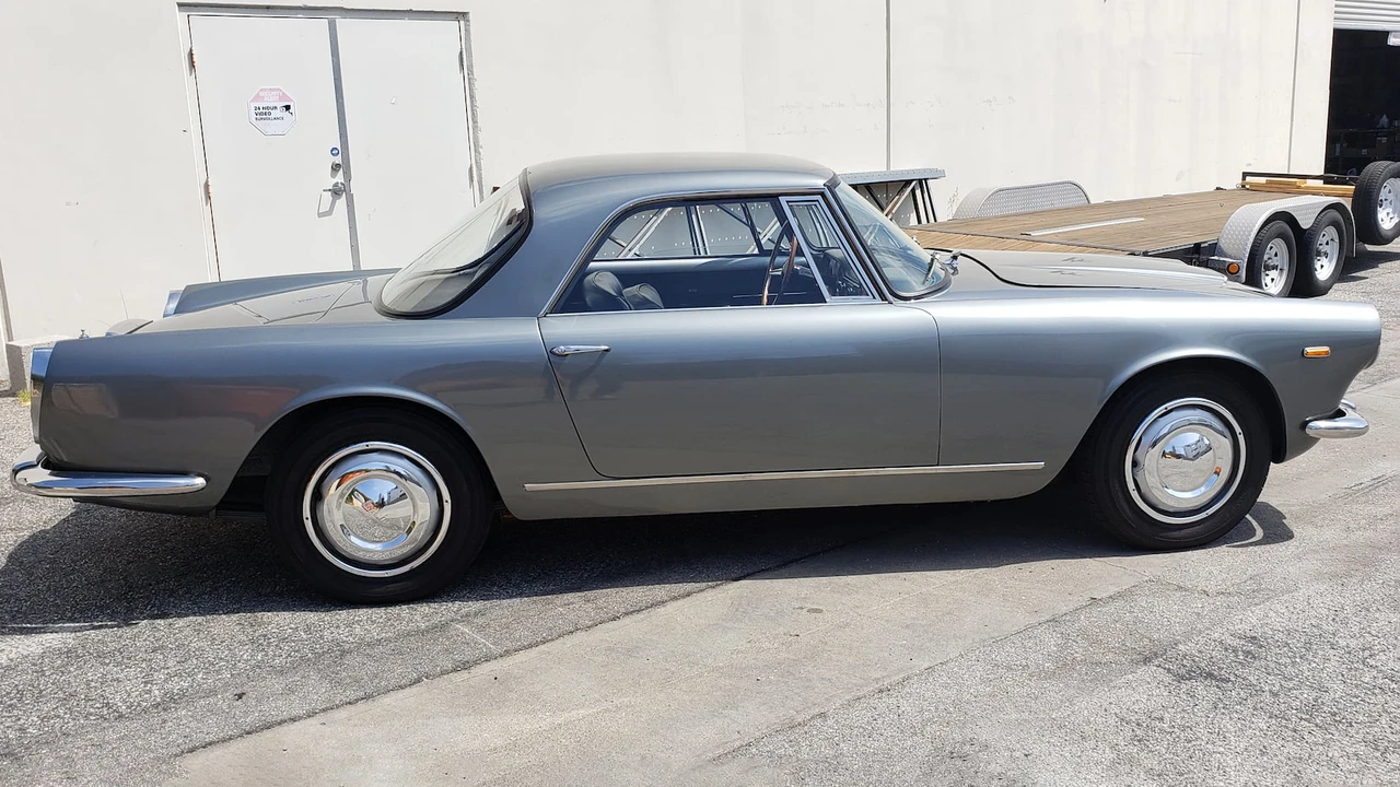 1966 Lancia Flaminia - Image 24 of 25