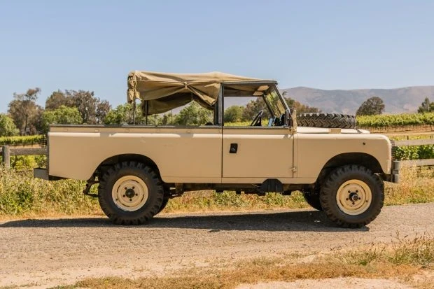 1966 Land Rover Series II/IIA 109 - Image 3 of 7