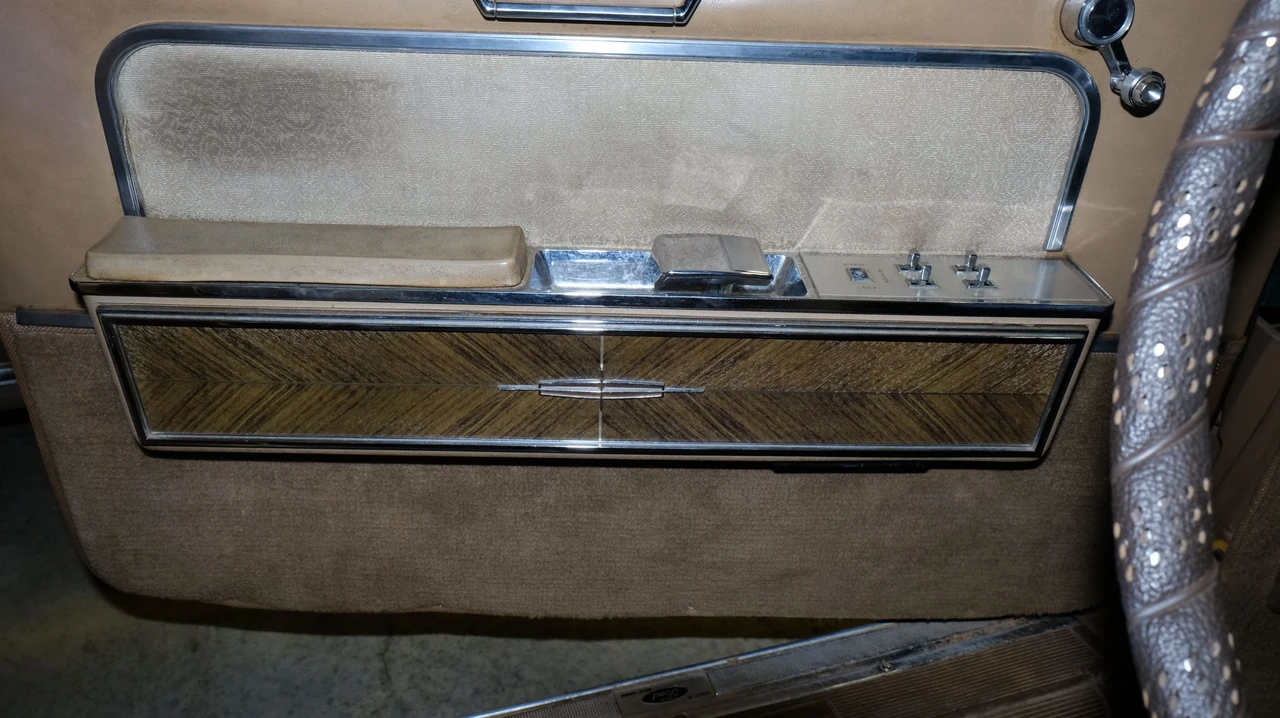 1966 Lincoln Continental 4th Gen - Image 4 of 13