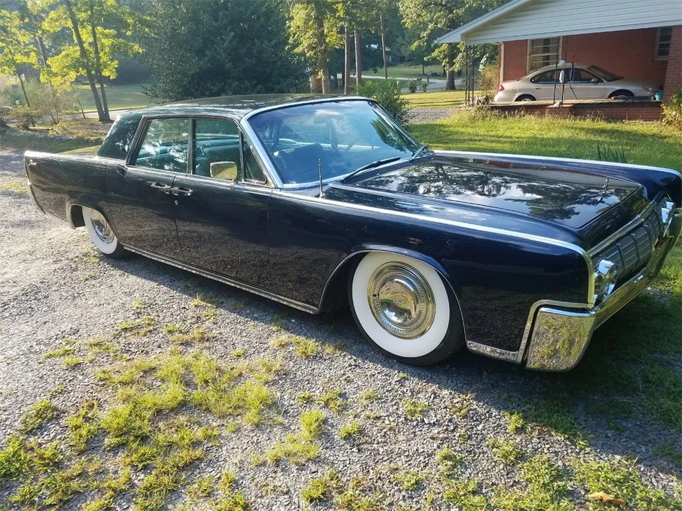1966 Lincoln Continental 4th Gen - Image 3 of 14