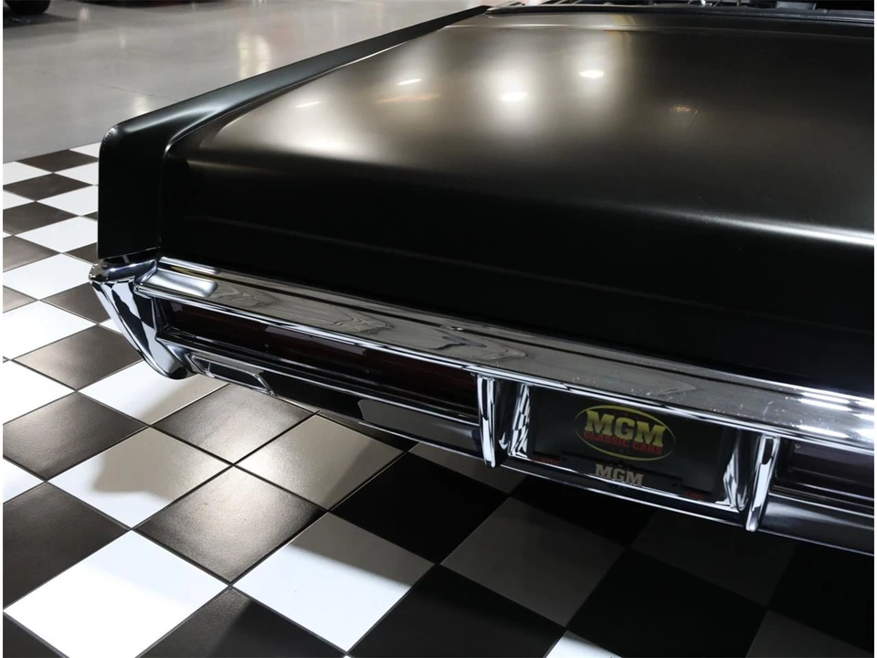 1966 Lincoln Continental 4th Gen - Image 22 of 31