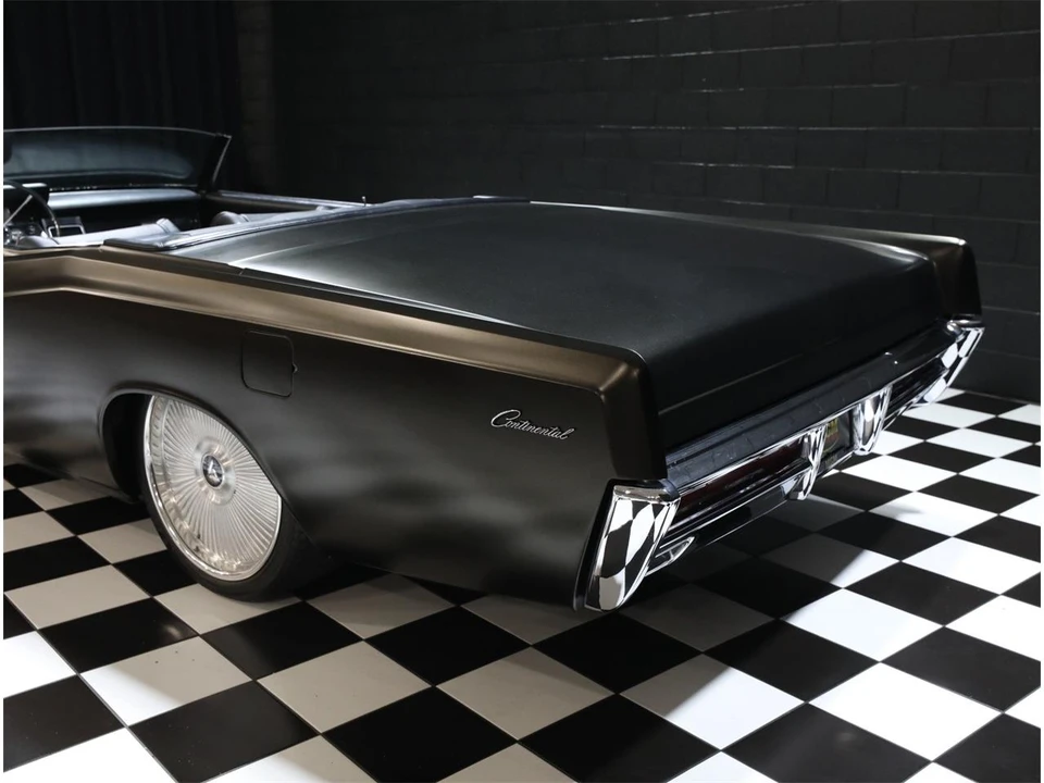 1966 Lincoln Continental 4th Gen - Image 24 of 31