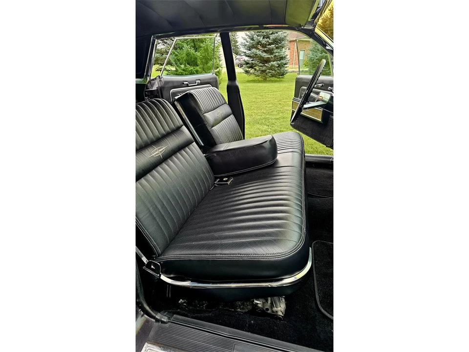 1966 Lincoln Continental 4th Gen - Image 11 of 16