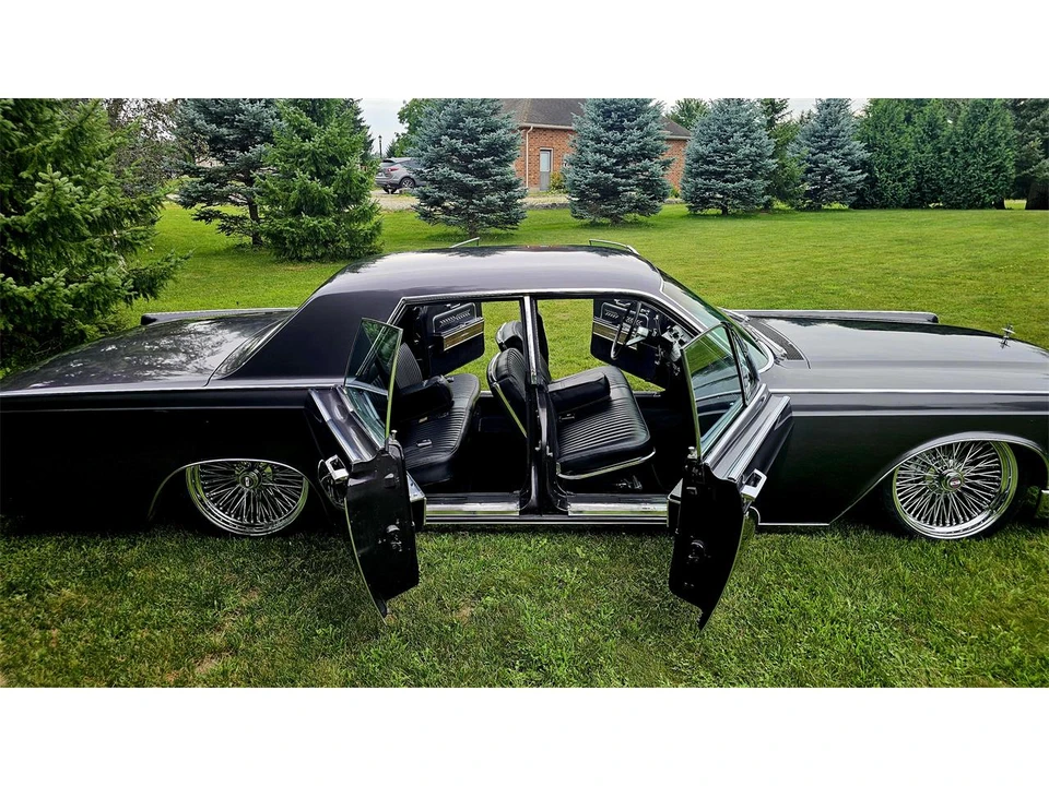 1966 Lincoln Continental 4th Gen - Image 15 of 16