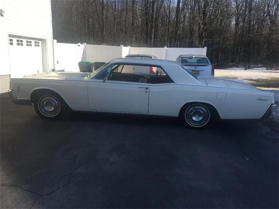 1966 Lincoln Continental 4th Gen - Image 3 of 8