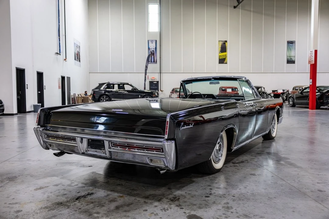 1966 Lincoln Continental 4th Gen - Image 6 of 31
